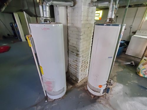 2825 52, Milwaukee WI 53210-1607 exterior