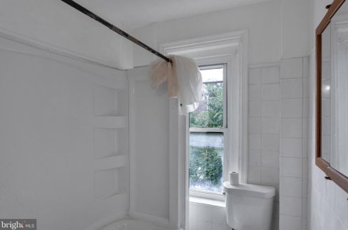 4010 Ludlow St, Philadelphia PA 19139-0036 exterior