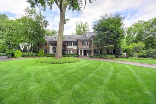 18 Cedarwood Dr, Greenwich, CT 06830-3905