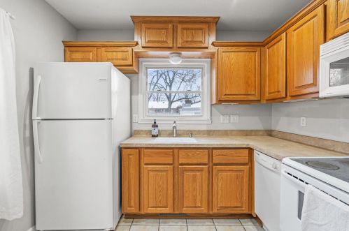 3751 85th St, Milwaukee WI  53222-2823 exterior