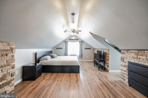 3501 Victor Ave, Chester PA 19015-2642 exterior