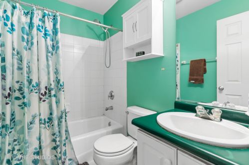 5333 Kildare Ave, Chicago IL 60652-3626 exterior