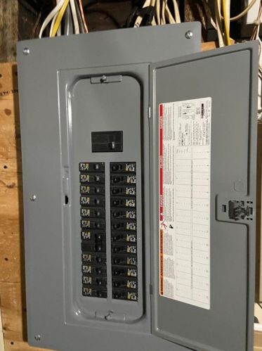 14 Aventine Ave, Providence RI 02904-1211 exterior