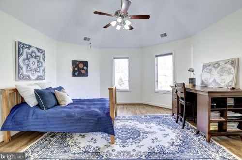 9832 Avenel Farm Dr, Rockville MD 20854-5410 exterior