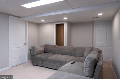 150 Daylesford Blvd, Berwyn PA 19312-2525 exterior