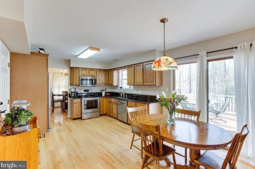 1501 Abbey Ln, Huntingtown MD 20639-2308 exterior