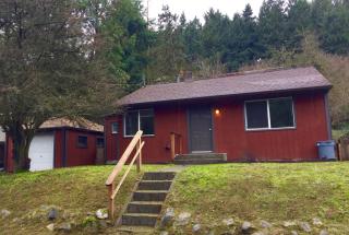 9029 3 Ave, Seattle WA  98106-3104 exterior