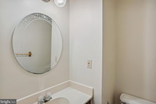 15901 Indian Hills Ter, Rockville MD 20855-2626 exterior