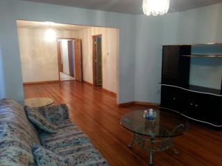 948 Madison Ave, Elizabeth NJ  07201-1310 exterior