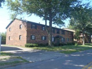 1874 Augusta Dr, Lexington KY  40505-2481 exterior