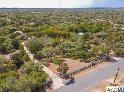 309 Rolling Oaks Ln, San Antonio TX 78253-5354 exterior