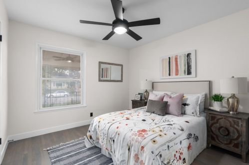 1850 Mariposa Ln, Fullerton CA  92833-1819 exterior