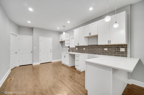 7654 Bishop St, Chicago IL 60643-4411 exterior