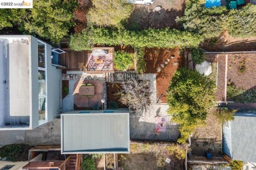 739 Cerrito, Berkeley CA 94706-1521 exterior