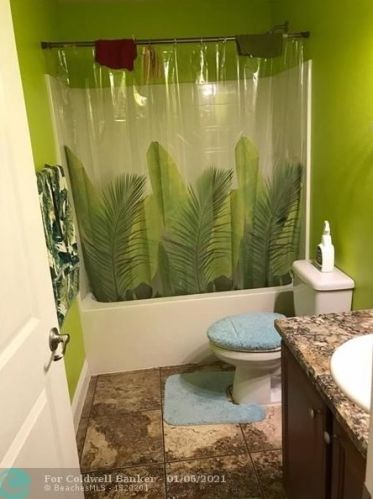 570 Ryder Rd, Fort Pierce FL 34953-6003 exterior