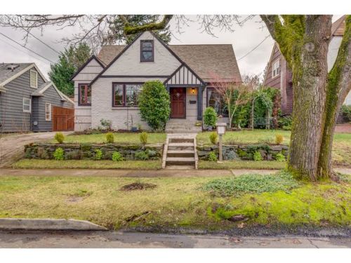 3204 54 Ave, Portland OR  97206-2146 exterior