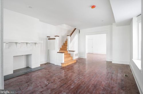 6328 Camac St, Philadelphia PA  19141-3312 exterior