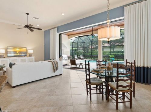 9313 Vercelli Ct, Naples FL 34113-7748 exterior