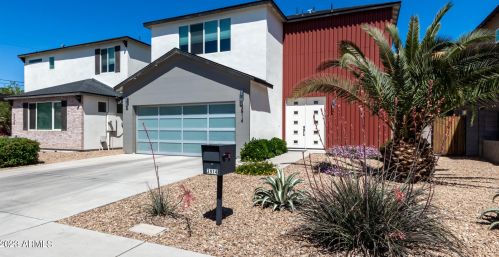 3914 Earll Dr, Phoenix, AZ 85018-7103