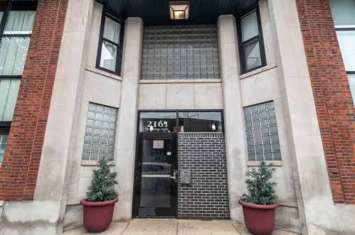 2161 California Ave, Chicago IL  60647-3994 exterior