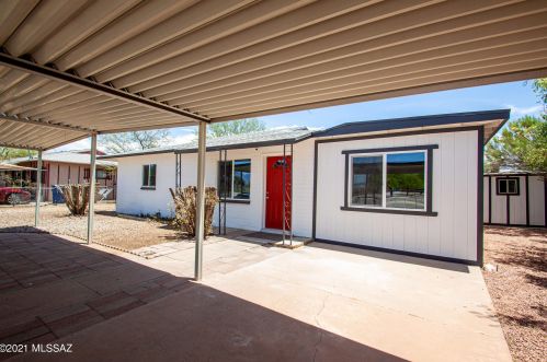 2202 Poquita Vis, Tucson AZ  85713-5128 exterior