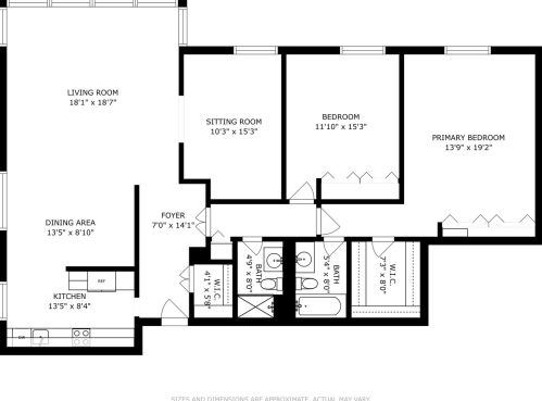 100 Bellevue Pl, Chicago IL 60611-1157 exterior