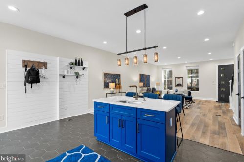 32 Franklin St, Washington DC  20002-1008 exterior