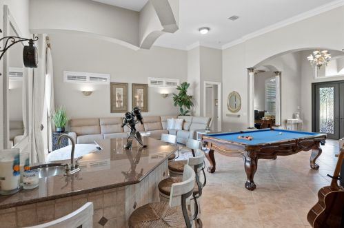 7928 Saddlebrook Dr, Fort Pierce FL  34986-3128 exterior