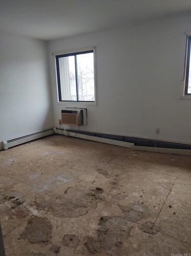 6 Buckingham Mews, Middletown, NY 10940-3546