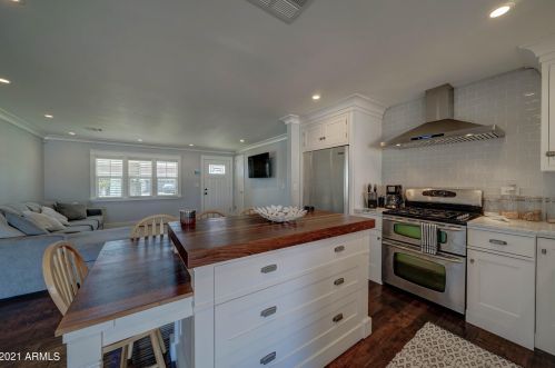 18041 24th Dr, Phoenix AZ  85023-1209 exterior