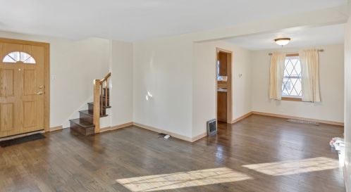 5156 63rd Pl, Chicago IL  60638-5751 exterior