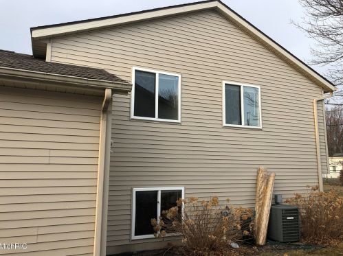 450 Macomb Ave, Grand Rapids MI 49534-3549 exterior