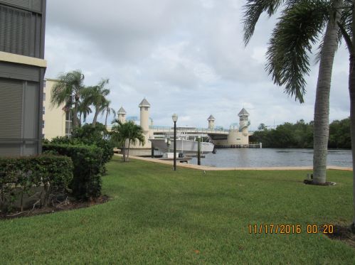 720 Ocean Ave, Boynton Beach FL 33435-5174 exterior