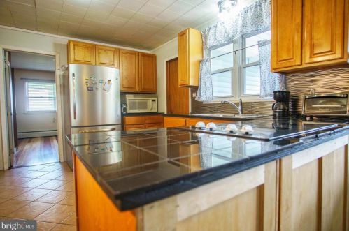 120 Gropp Ave, Trenton NJ 08610-2421 exterior