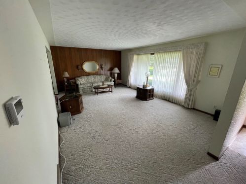 7549 Easy St, Sylvan Beach MI 49461-9508 exterior