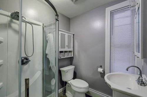 172 Pond St, Woonsocket RI  02895-2007 exterior