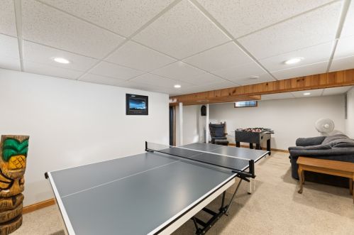 3401 9, Milwaukee WI 53215-5111 exterior