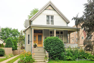 4137 Keeler Ave, Chicago, IL 60641-2263
