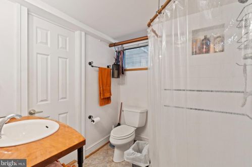 10 Argyle St, Rockville MD 20850-4417 exterior