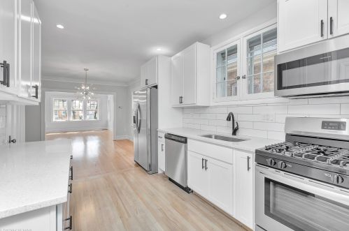 5614 Cornelia Ave, Chicago IL  60634-4408 exterior