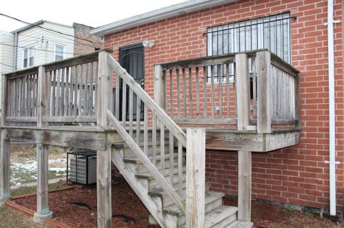 7326 Champlain Ave, Chicago IL 60619-1829 exterior