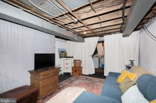 810 Judson St, Philadelphia PA 19121-2036 exterior