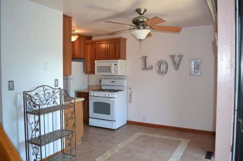 1641 Edgerton Ave, Milwaukee, WI 53221-3557