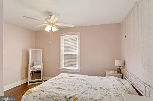 13 Greenwood Ave, Camden NJ 08107-1245 exterior