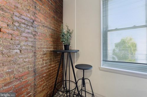 2115 Cumberland St, Philadelphia PA 19125-1718 exterior