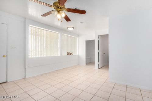 2701 Drexel Rd, Tucson AZ  85746-3821 exterior