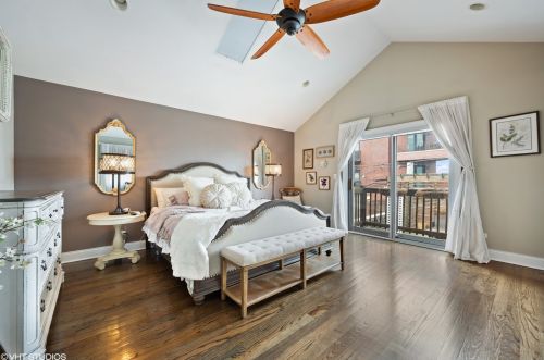 2318 Montana St, Chicago IL 60614-2220 exterior