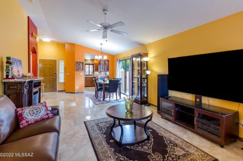 7898 Starbright Ct, Tucson AZ exterior