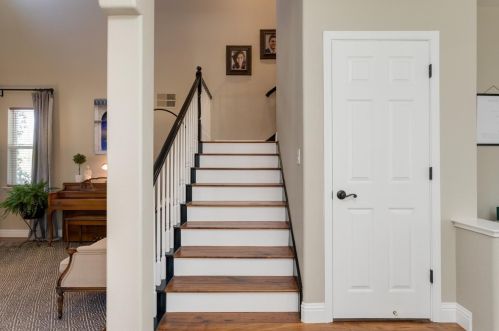 4582 Dunnwood Dr, Folsom CA 95762-9695 exterior