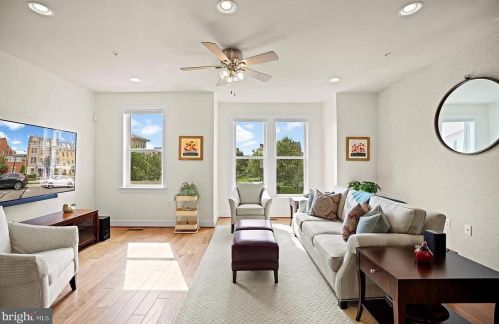 710 Bluemont Ave, Alexandria VA  22301 exterior